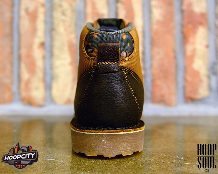 Nike Air Magma 2012 Holiday 1