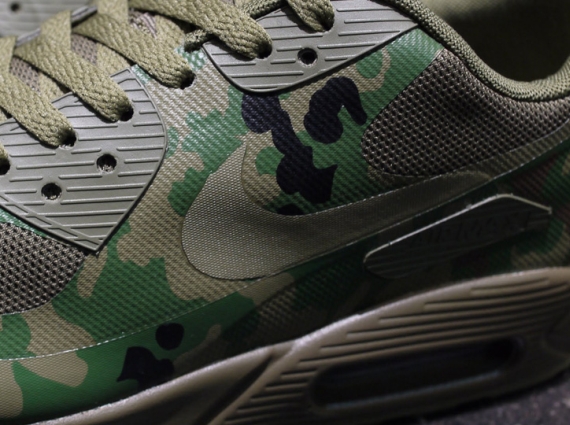 Nike Air Max 90 "Camo Country" Japan