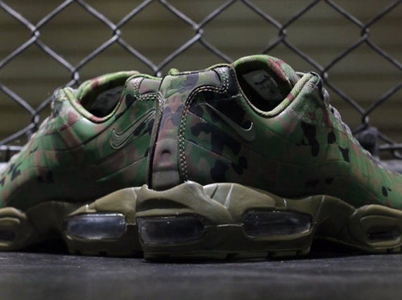 Nike Air Max 95 “Country Camo” Japan