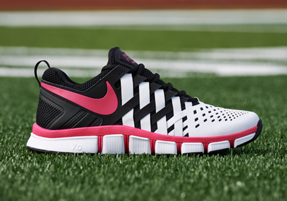 Nike Free Trainer 5.0 Breast Cancer Awareness