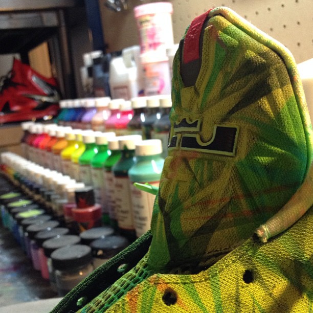 Nike Lebron 11 Mpv Kings Pride Custom 01