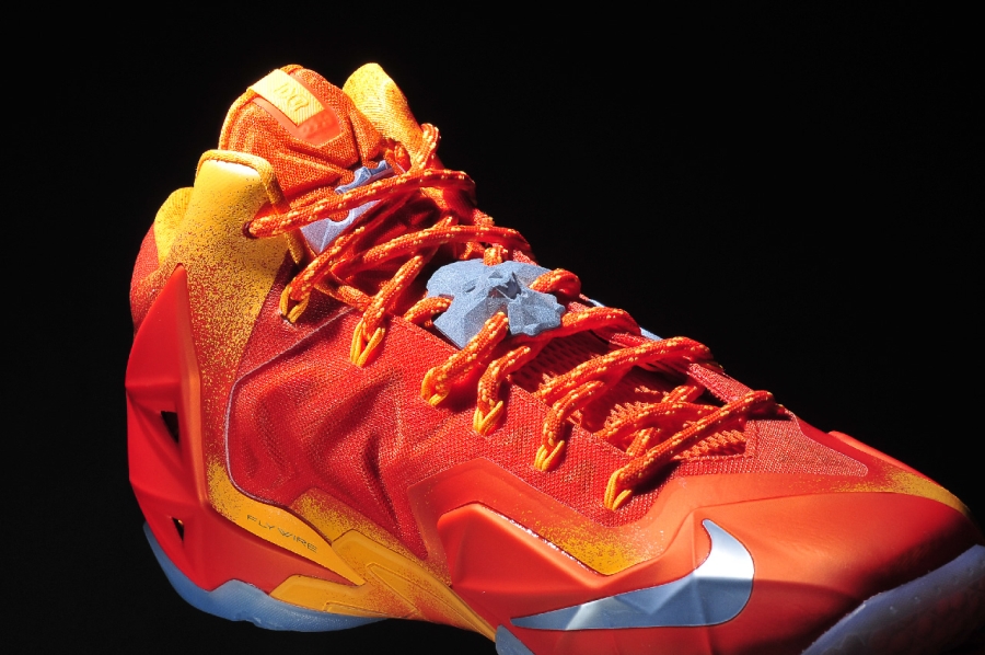 Nike Lebron Xi Forging Iron 03