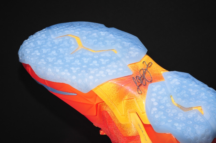 Nike Lebron Xi Forging Iron 08