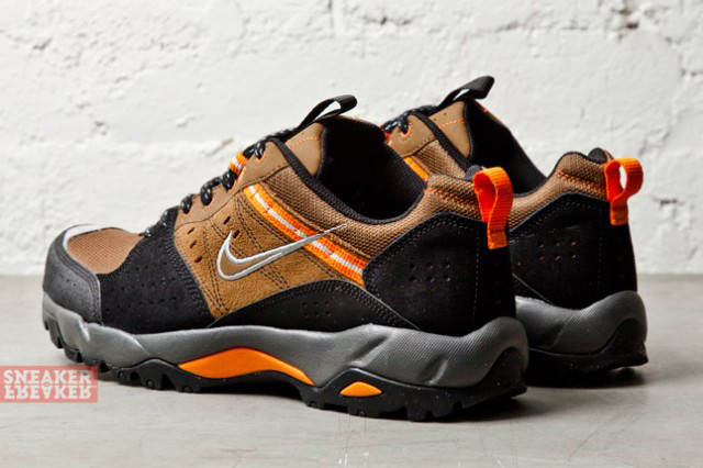 Nike Salbolier Brown Silver 1