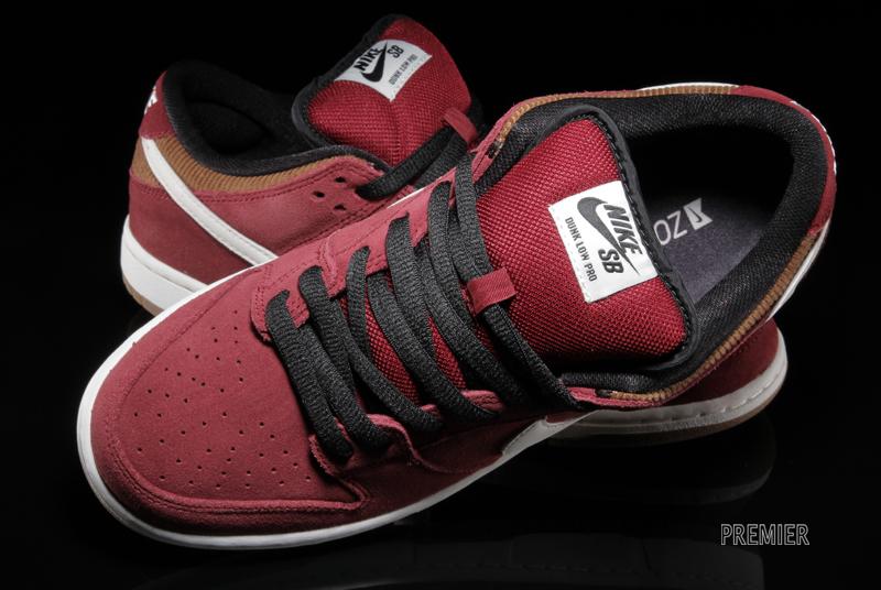 Nike Sb Dunk Low Corduroy Team Red Ale 3