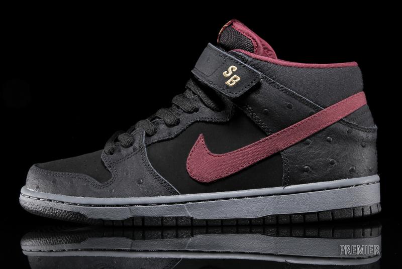 Nike Sb Dunk Mid Cherrywood Ostrich 01