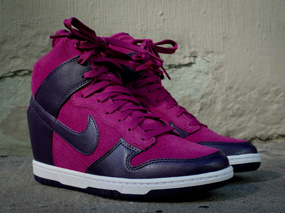 Nike Wmns Dunk Sky Hi Purple Dynasty 06