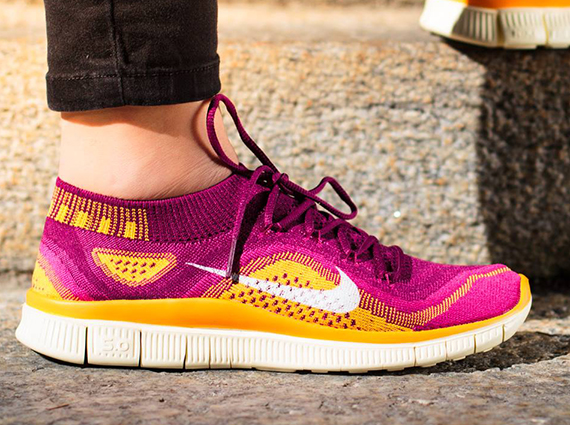 Nike Wmns Free Flyknit Red Bery Orange