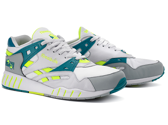 Reebok Reserve Tech 90s Sole Trainer 1