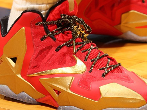 "Ring Ceremony" Nike LeBron 11 PE