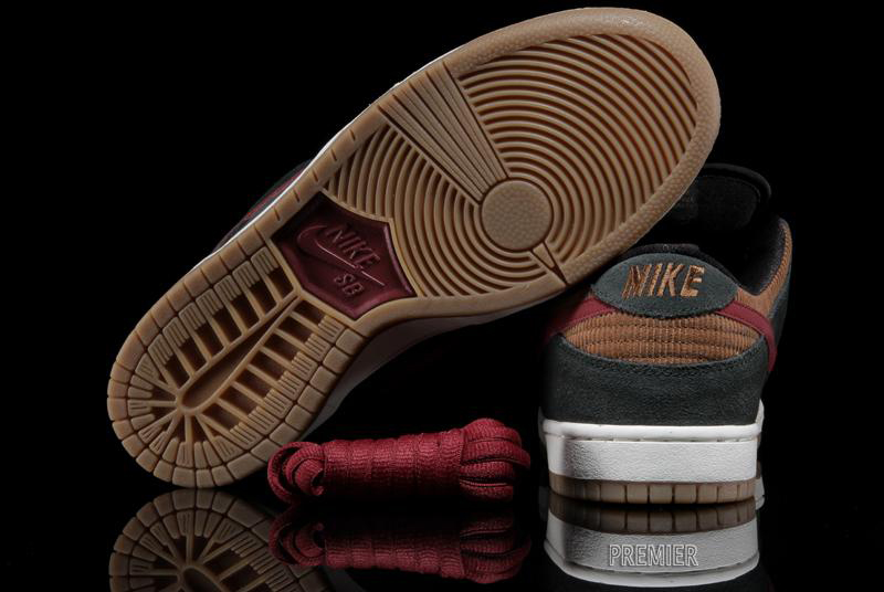 Sb Dunk Low Corduroy 2