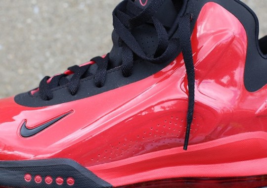 “University Red” Nike Hyperflight Max