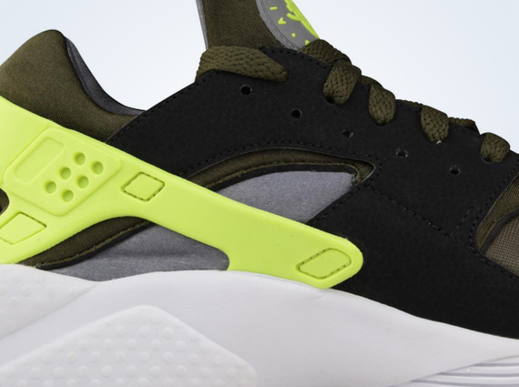 Air Huarache Loden Volt 5