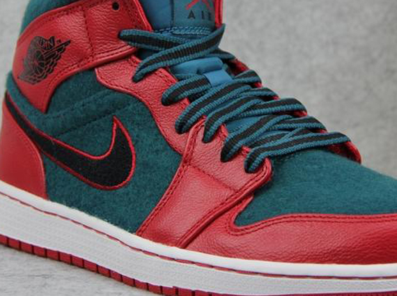 Air Jordan 1 Mid - Gym Red - Dark Sea