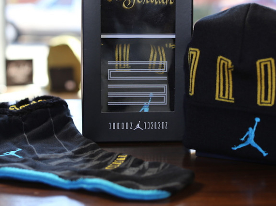 Air Jordan 11 Gamma Blue Beanie Sock Set 1