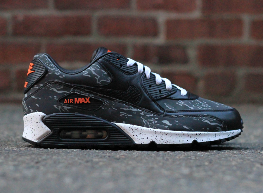 Air Max 90 Atmos Camo 3