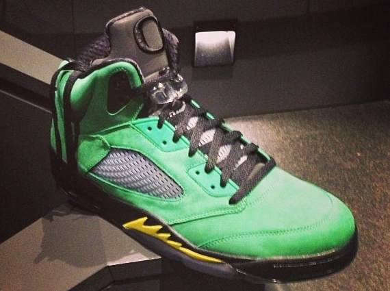 Air Jordan 5 "Ducks"