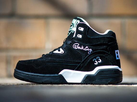 Ewing Guard – Black – White | Arriving at Retailers