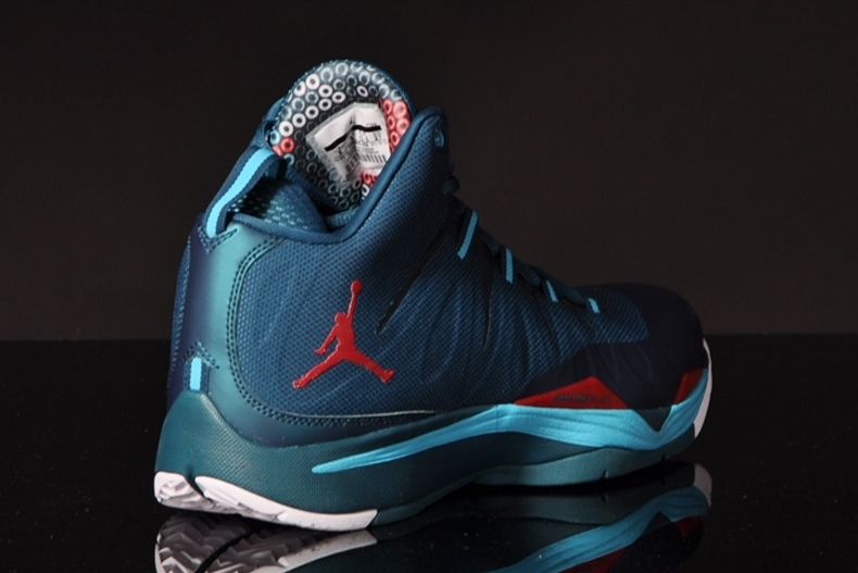 Jordan Super Fly 2 Dark Sea Gym Red Gamma Blue White 04