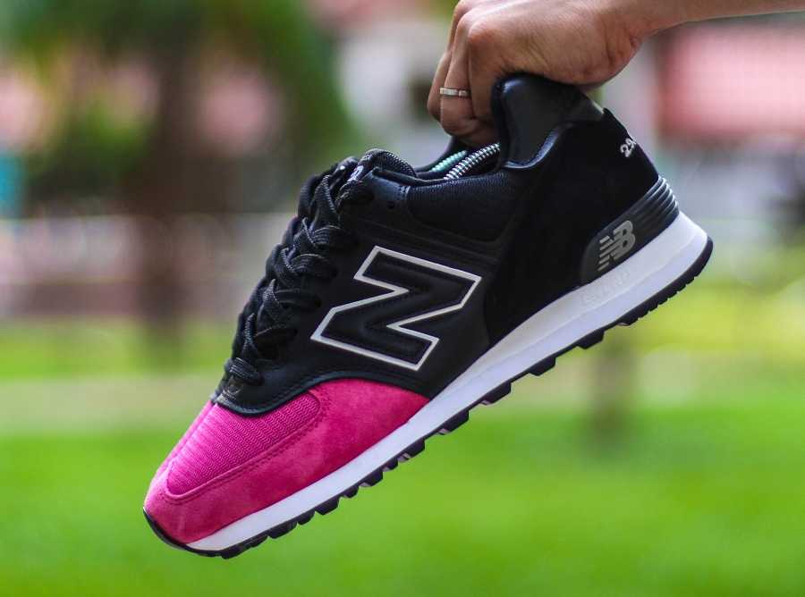 New Balance 574 Pink Toe Custom 01