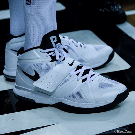 Nike Air Legacy 3 Brooklyn Nets Pe