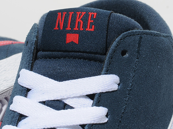 Nike Blazer Mid LR - Armory Navy - White