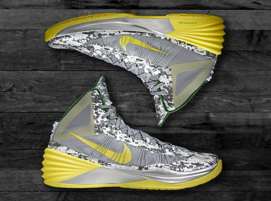 Nike Hyperdunk 2013 – Oregon Armed Forces Classic PE