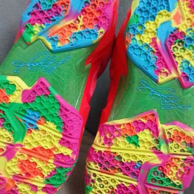 Nike Lebron 11 Gs Red Multi Color Sole 06