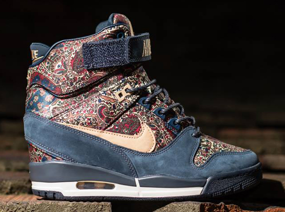 Nike Liberty Bourton 6