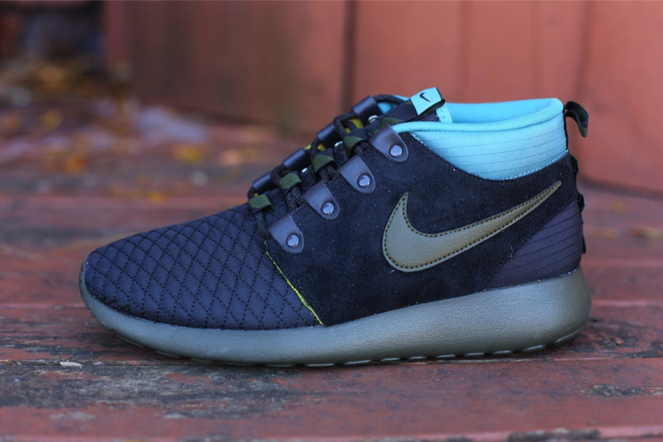 Nike Roshe Run Sneakerboot Black Teal Loden 01