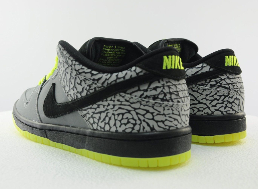 Nike Sb Dunk Clark Kent 112 4