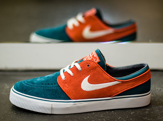 Nike Sb Janoski Dark Sea Total Orange 3