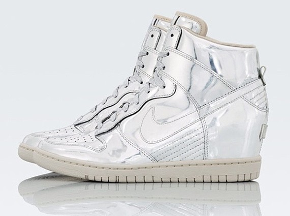 Nike Wmns Dunk Sky Hi Liquid Metal Release Date2