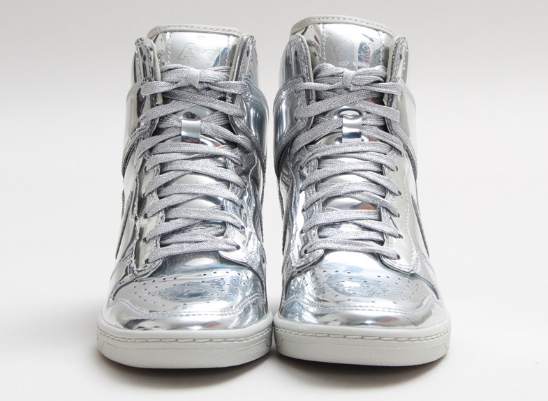 Nike Wmns Dunk Sky Hi Liquid Silver 04