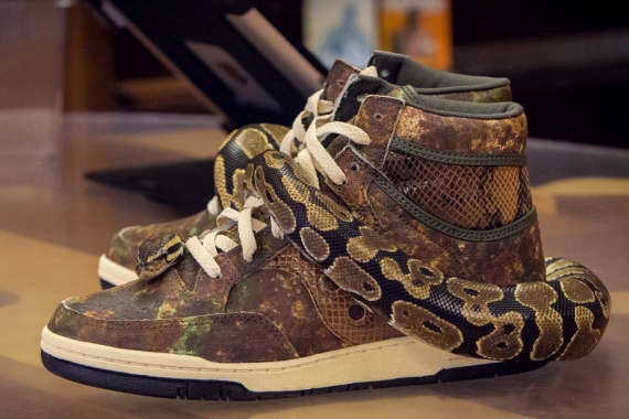 Packer Shoes Saucony Hangtime Snake Camo