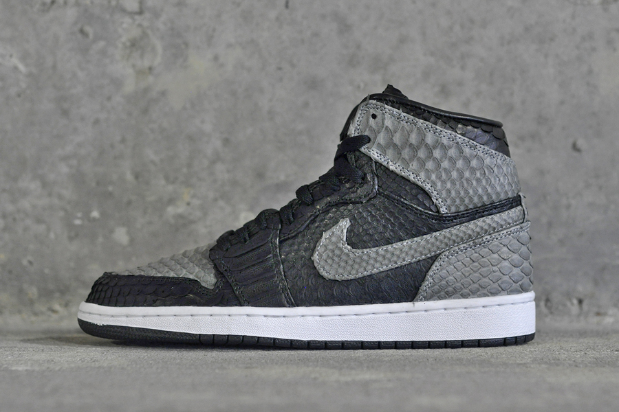 Shadow Air Jordan 1 Python 5