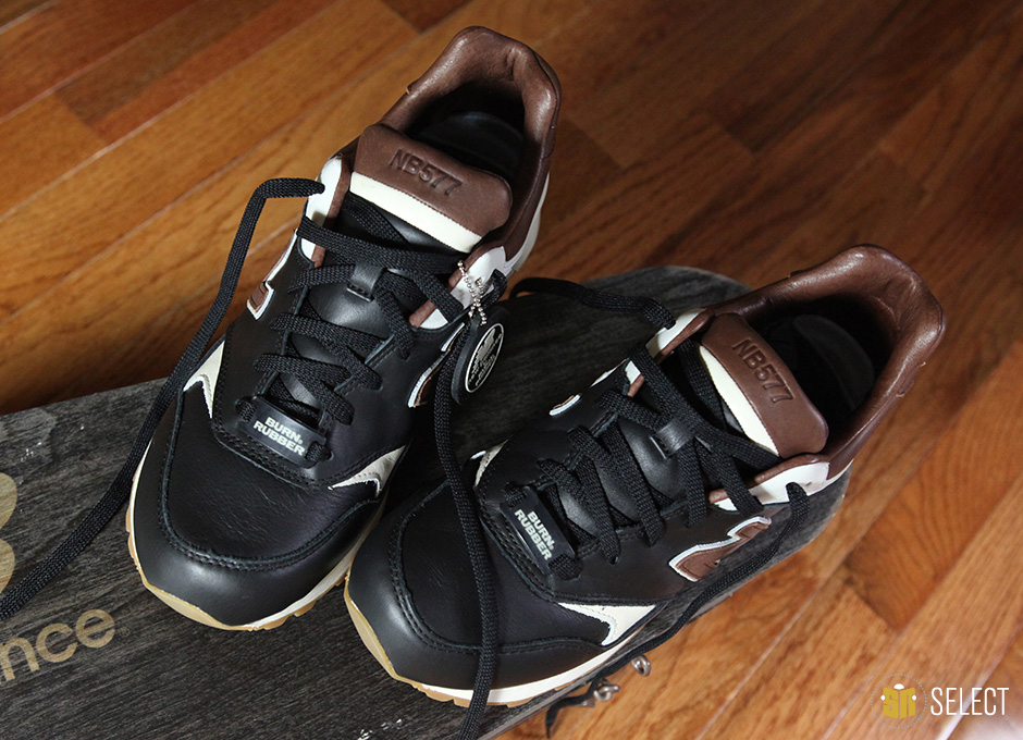 Sn Select Burn Rubber X New Balance 577 10