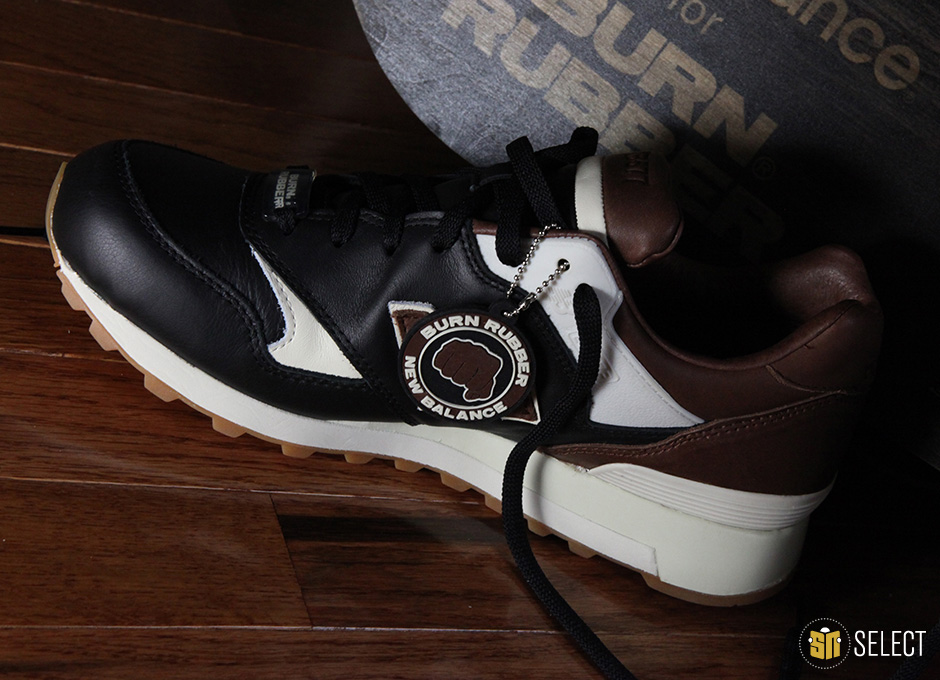 Sn Select Burn Rubber X New Balance 577 11