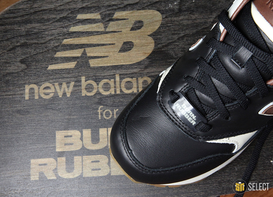 Sn Select Burn Rubber X New Balance 577 20