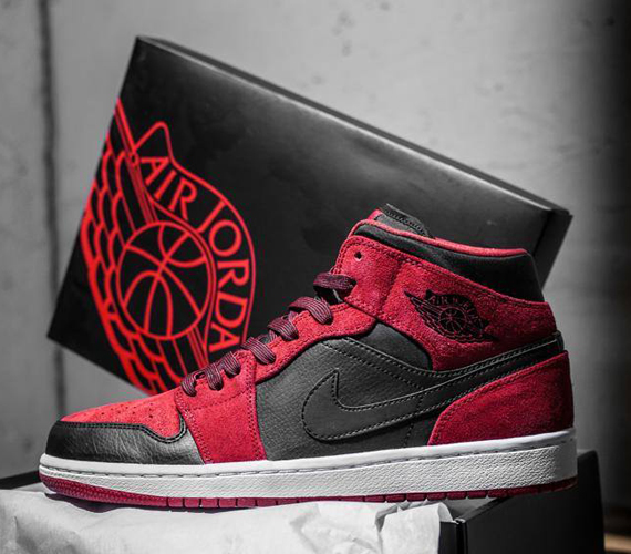 Air Jordan 1 Mid Red Suede Black 2