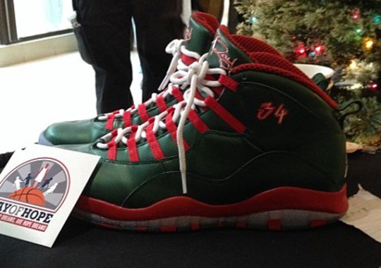 Air Jordan 10 – Ray Allen “Christmas” PE