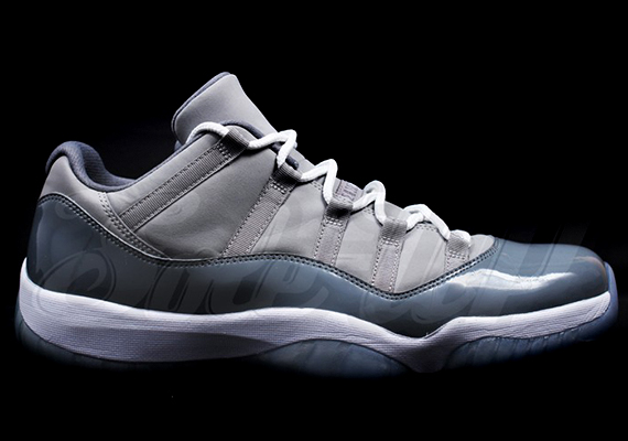 Air Jordan 11 Low "Cool Grey"