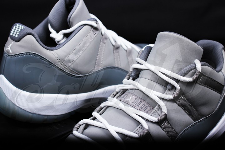 Air Jordan 11 Low Cool Grey 4