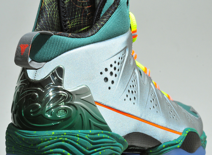 Jordan Melo M10 "Christmas" - Release Date