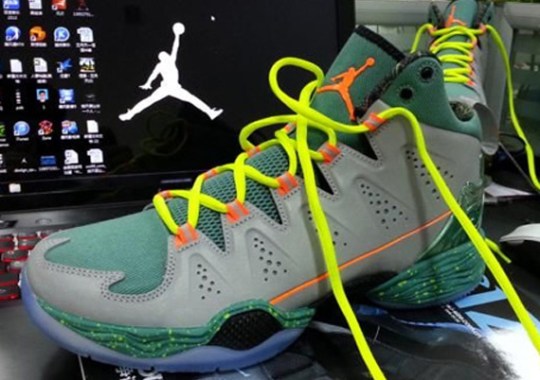 Jordan Melo M10 “Christmas”