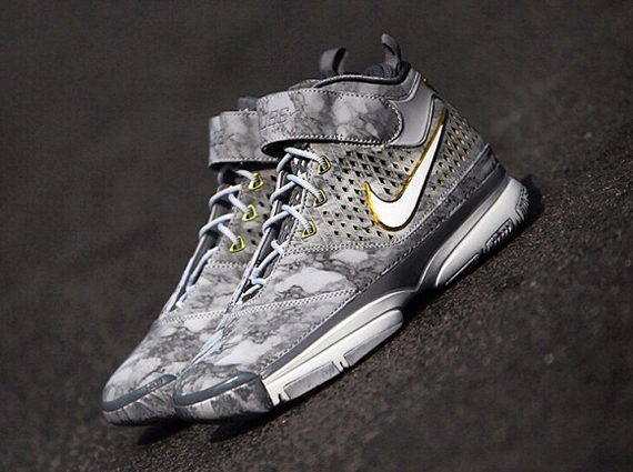 Kobe Prelude Ii 8