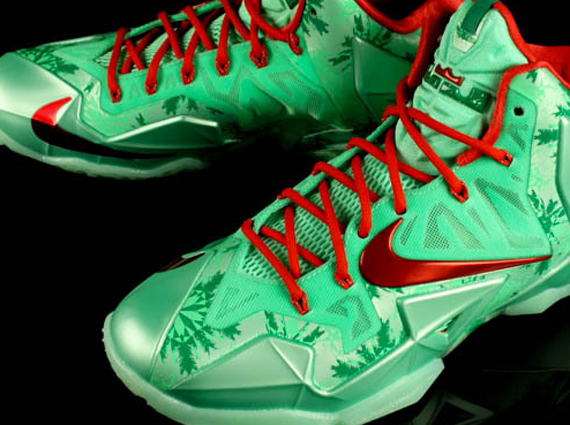 Nike LeBron 11 “Christmas” – Release Date