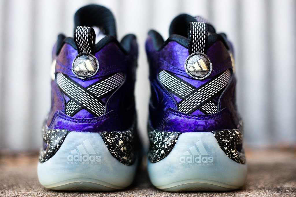 Nightmare Before Christmas Adidas Crazy 8 02