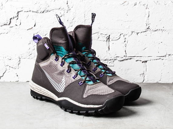 Nike Acg Lunar Incognito Mid 01