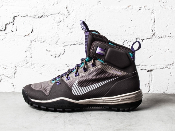 Nike Acg Lunar Incognito Mid 04